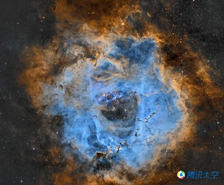 玫瑰星云就是个黑洞